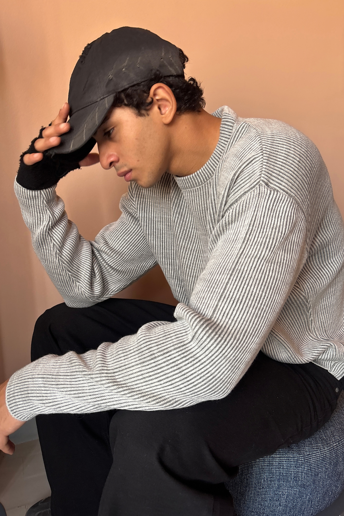 striped pullover [grey]