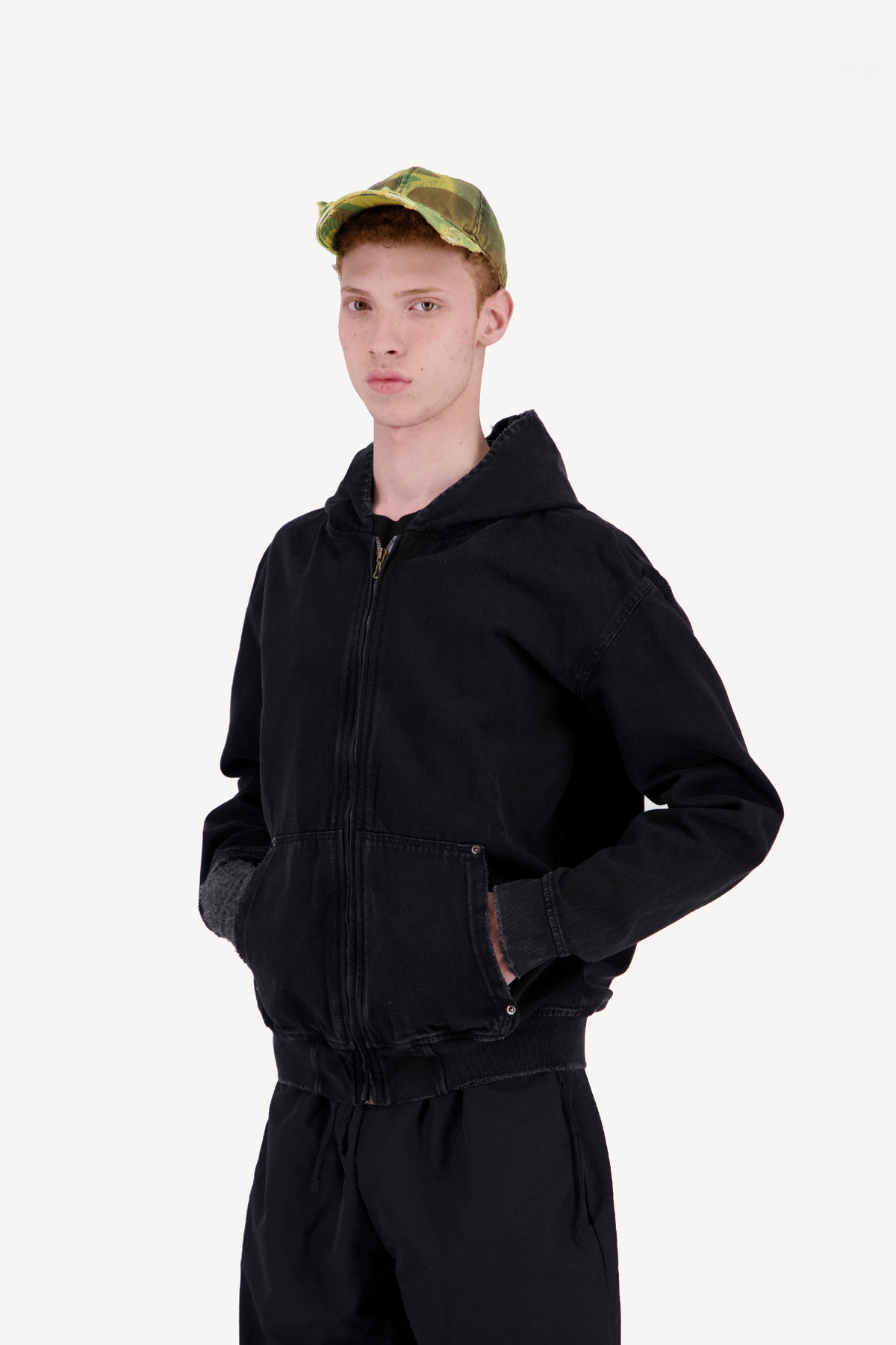 hooded denim jacket [black]