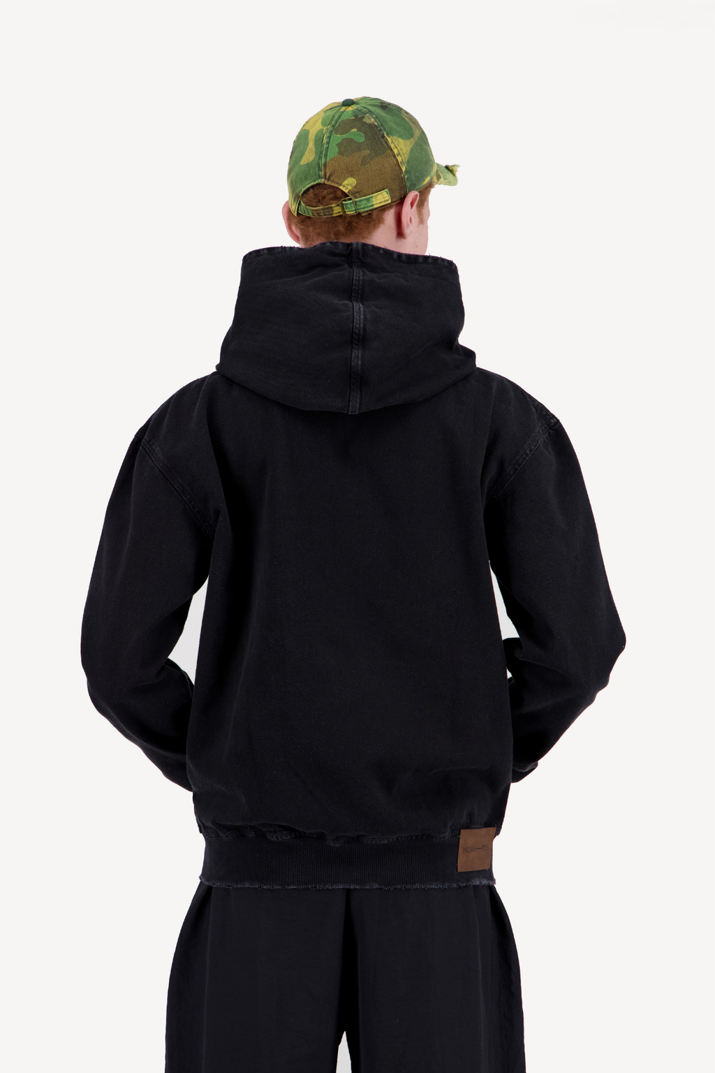 hooded denim jacket [black]