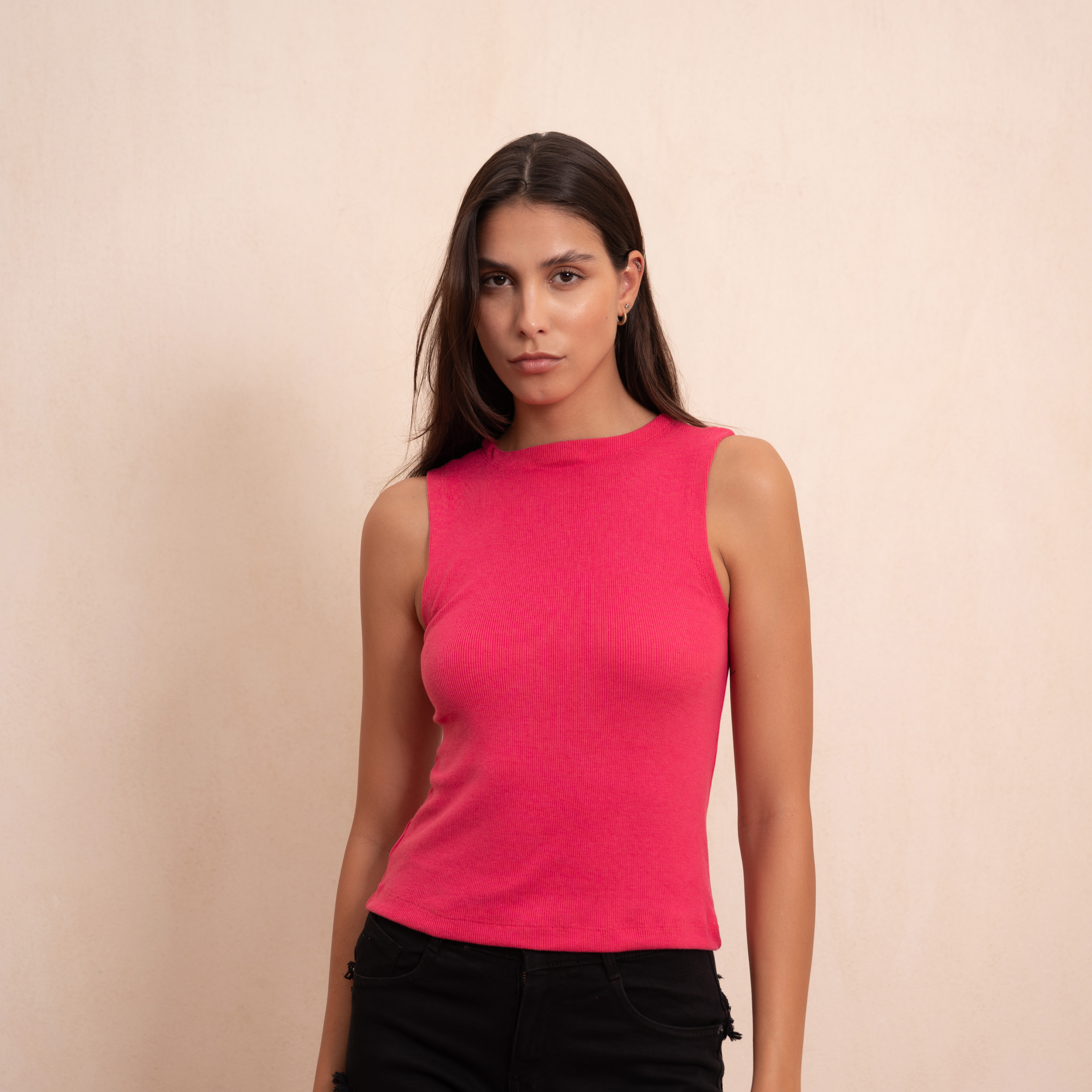sleeveless top [hot pink]