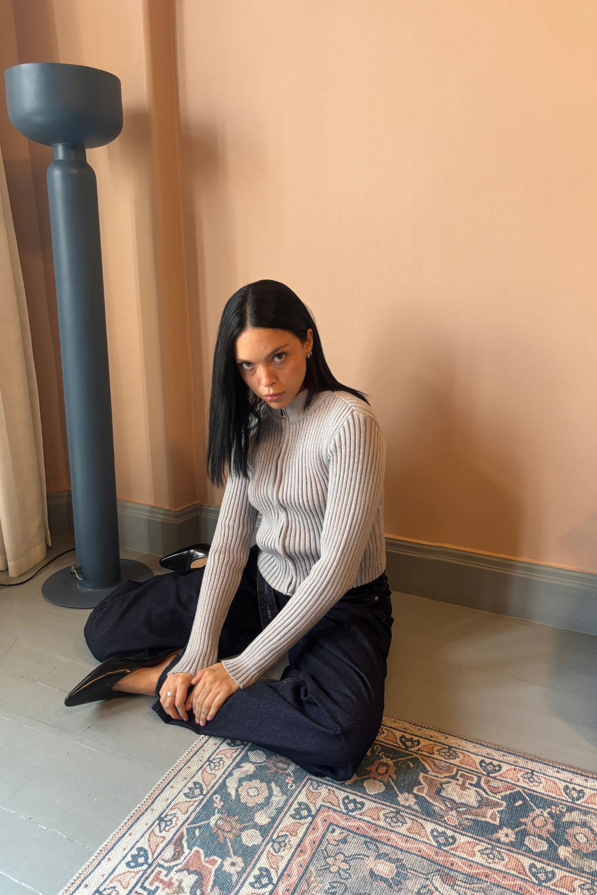 striped zip-up [grey]