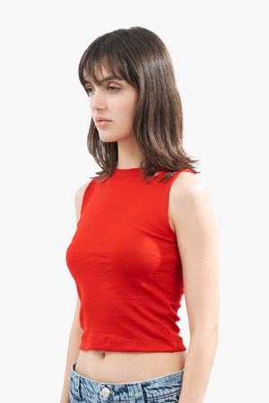 RED SLEEVELESS TOP