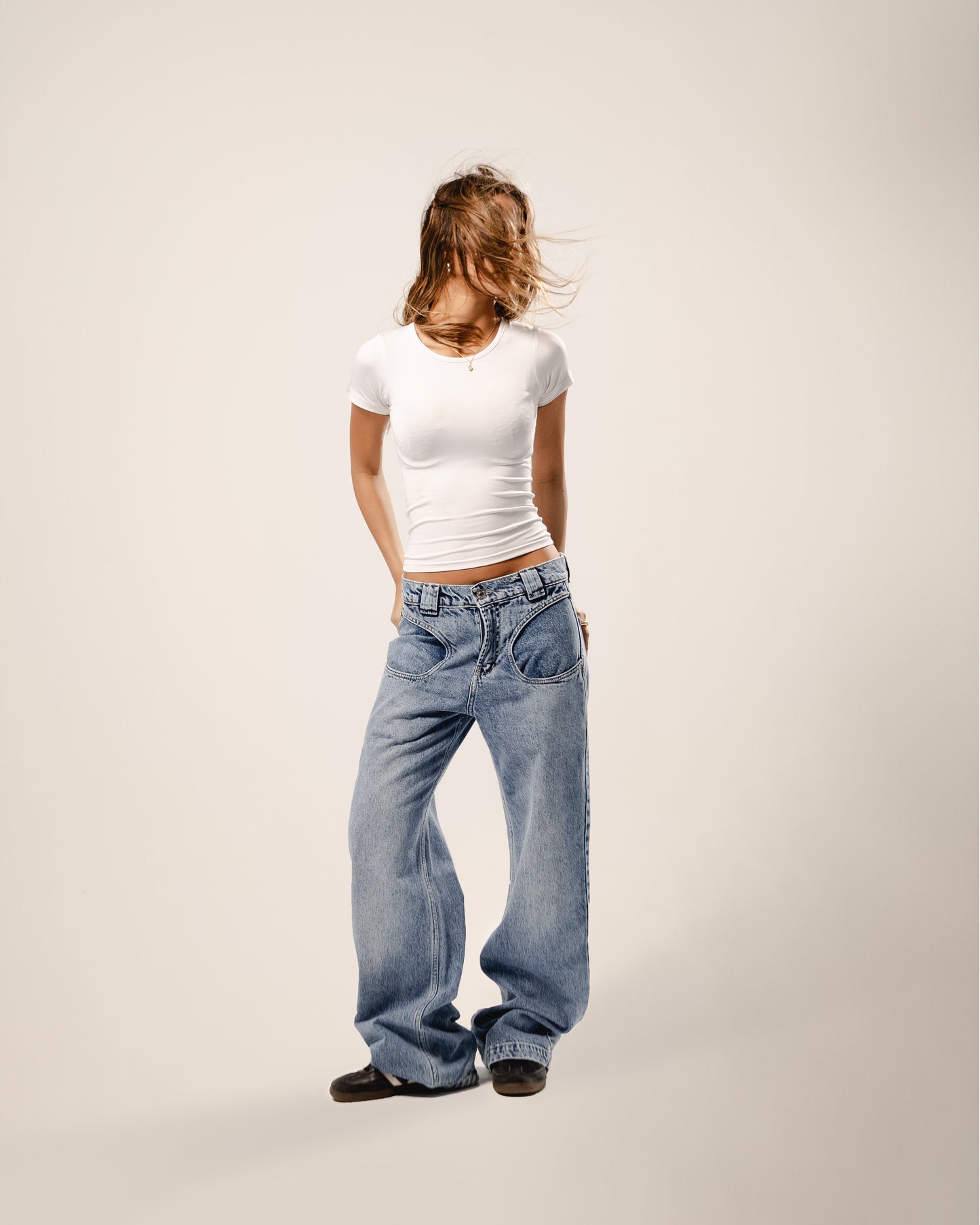 CONCAVE JEANS (WOMEN)